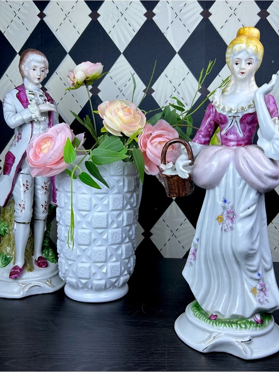 Large Victorian Lady 14” Porcelain Figurine Rococo Style 14 Inch Statue Vintage - Picture 8 of 17